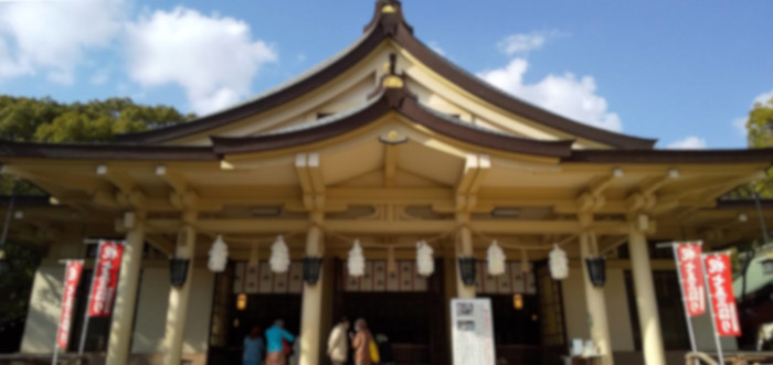湊川神社本殿